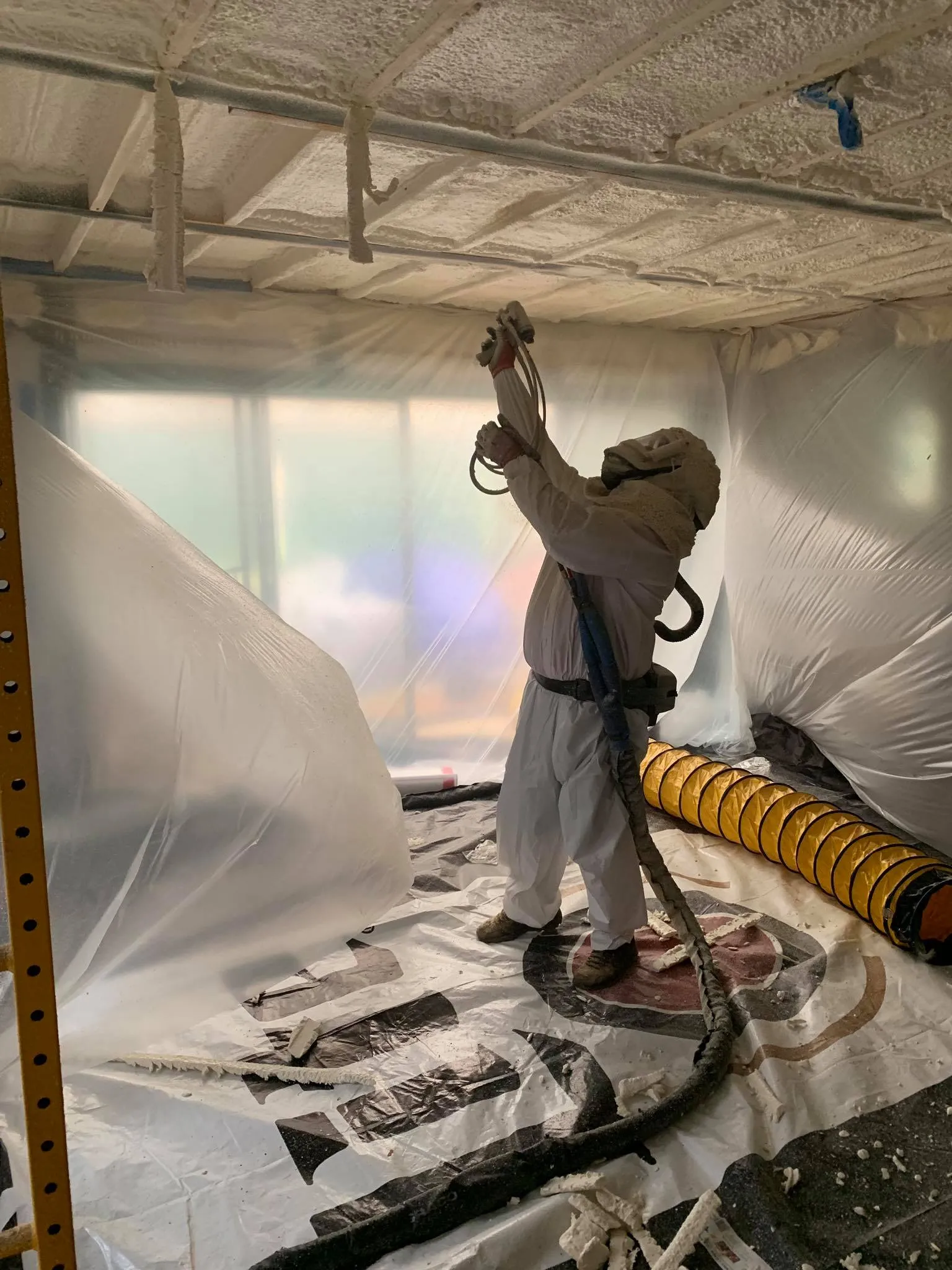 spray foam insulation contractor