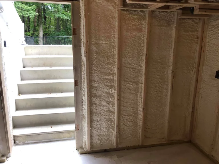 Best Spray Foam Insulation Services in Shrewsbury, MA