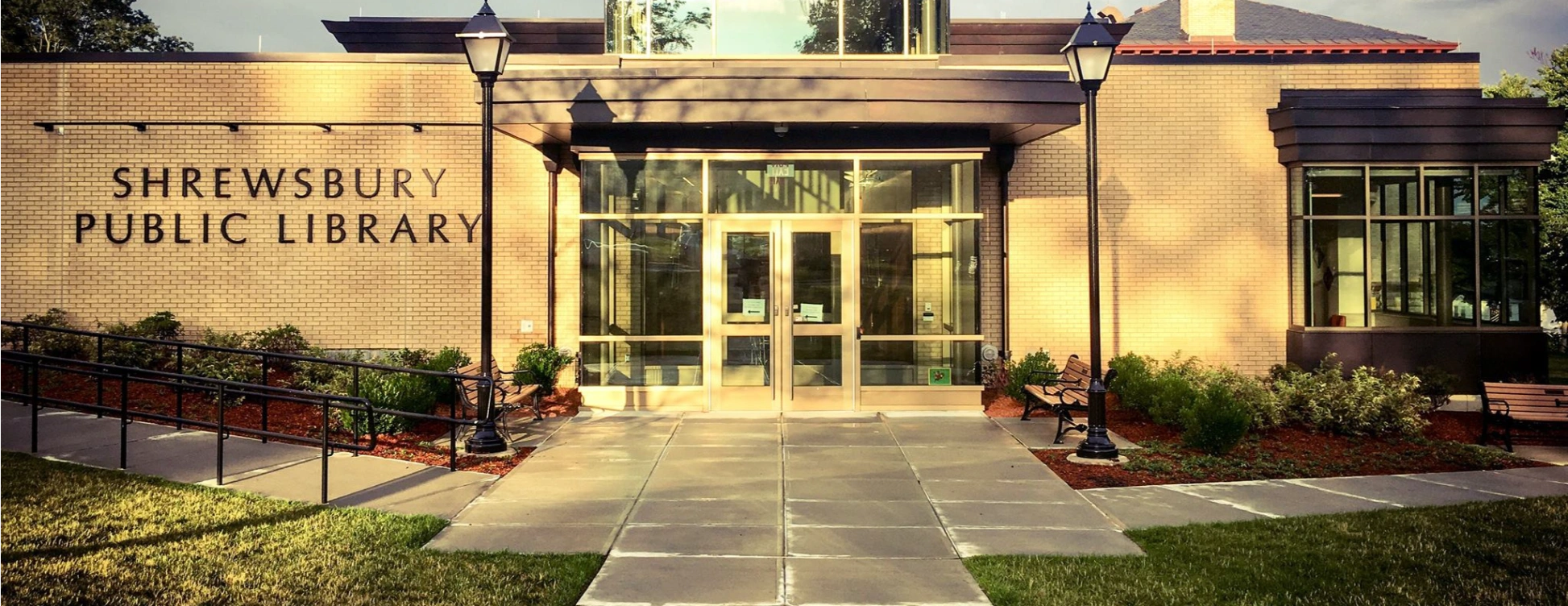 Shrewsbury Public Library