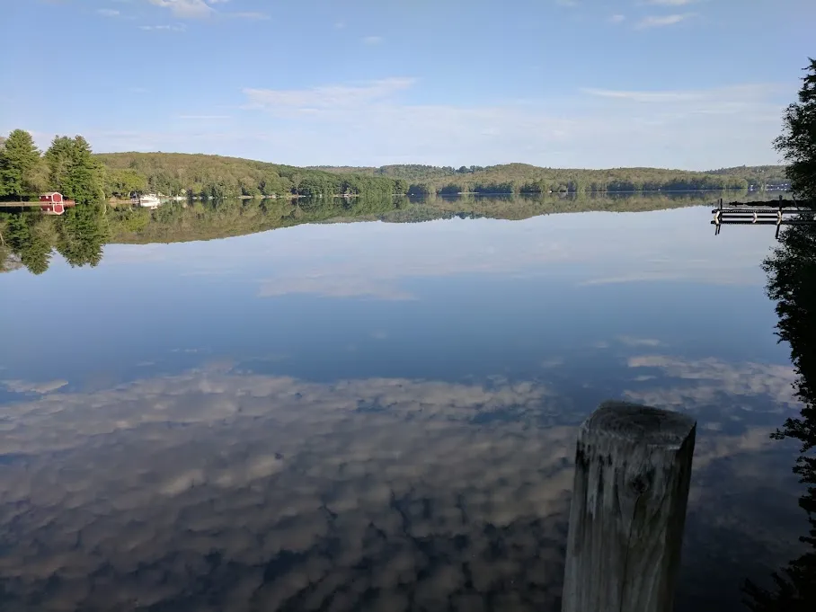 Manchaug Pond