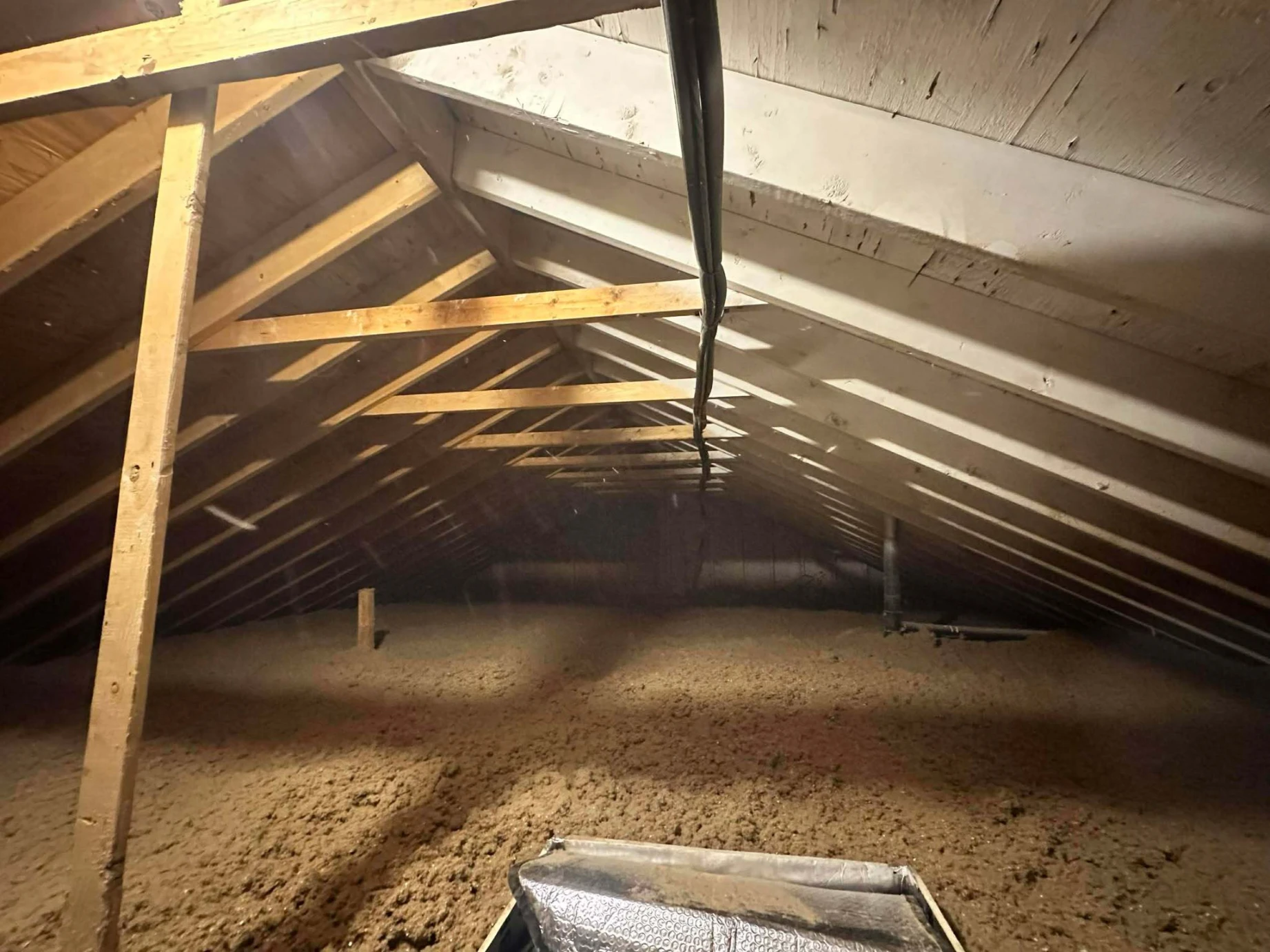 The Role of Blown In Insulation in Reducing Drafts and Cold Spots in Quinsigamonds Village MA