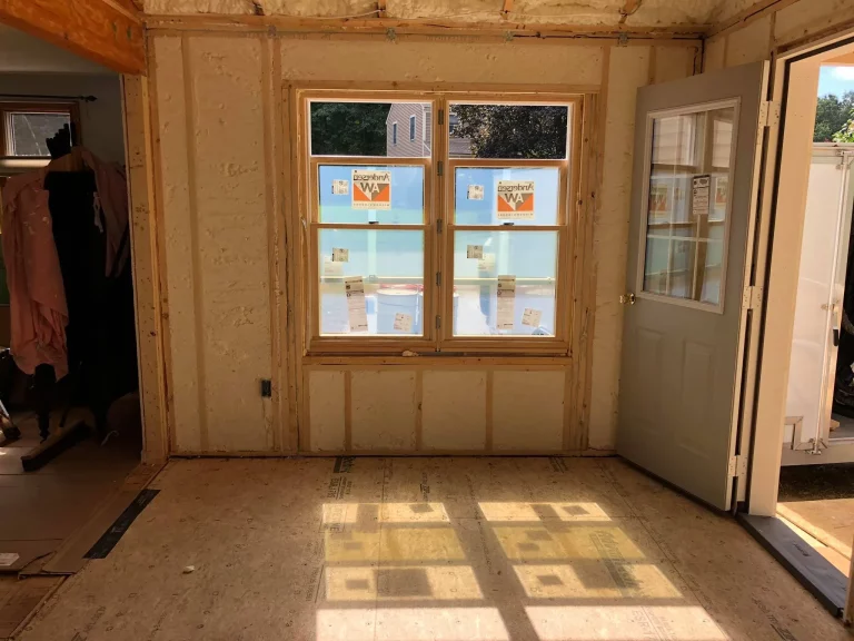 Why Choose Lamothe Insulation Contracting