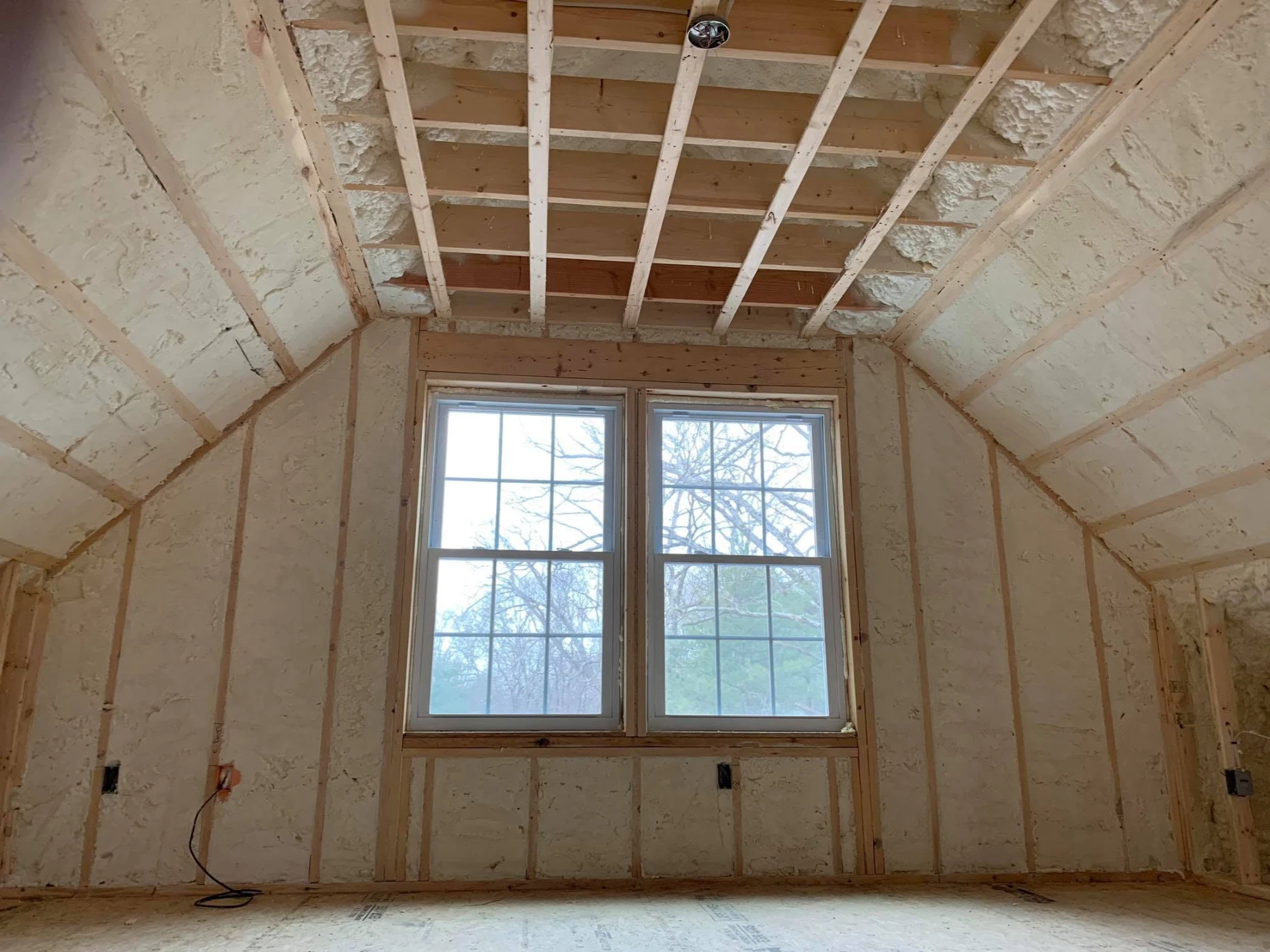 How Spray Foam in the Attic Solves Heat Loss and High Energy Bill How Spray Foam in the Attic Solves Heat Loss and High Energy Bill