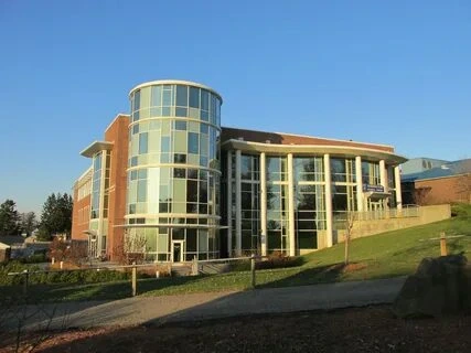 Quinsigamond Village, MA